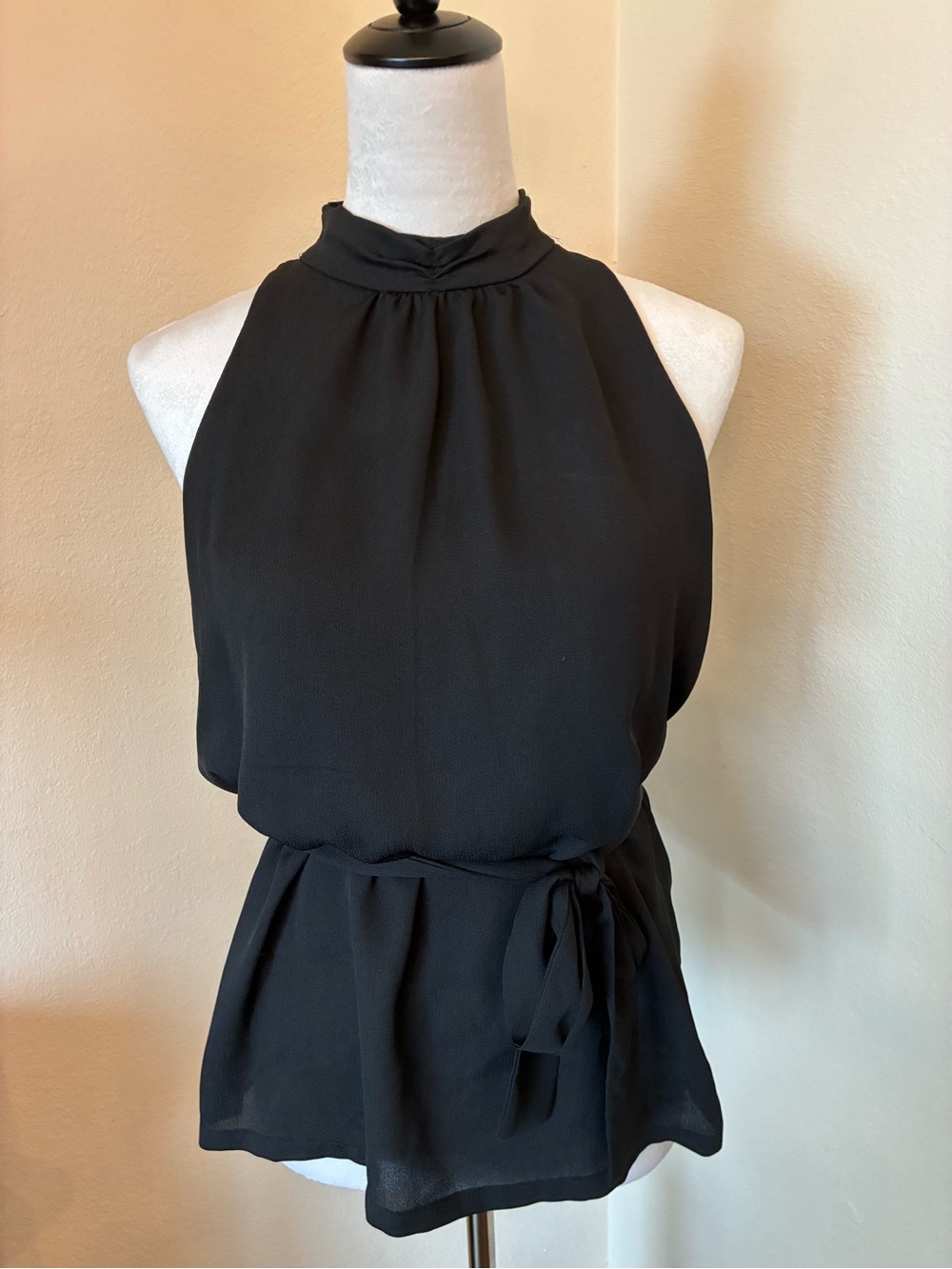 Prologue Black Sleeveless Tie-Waist Blouse